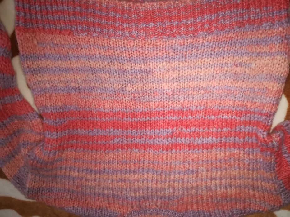 Pulover Bershka, marimea S purtat o data, gros, foarte frumos