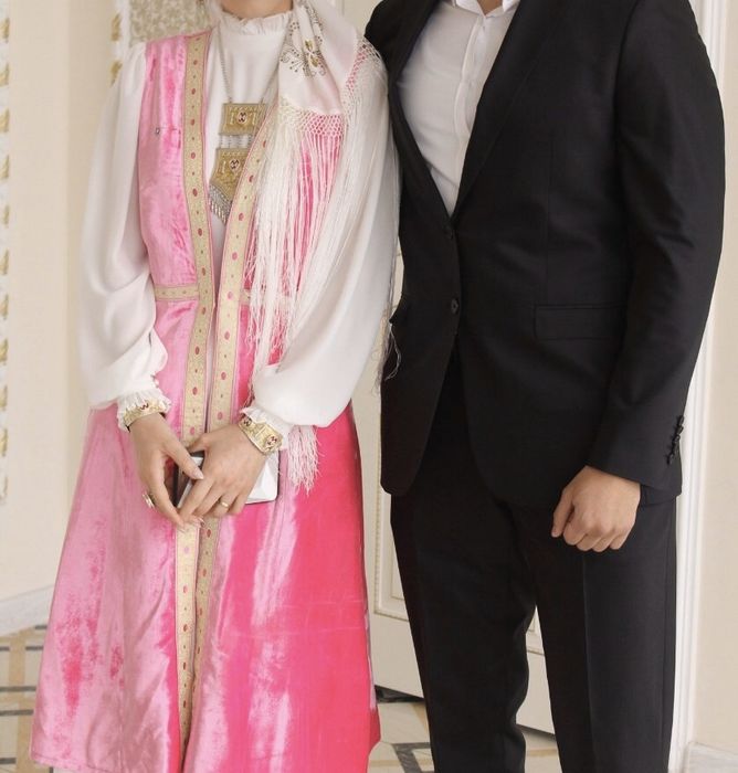 Камзол 1 рет киiлген,оте жаксы жагдайда, размер М, 10 000 тг