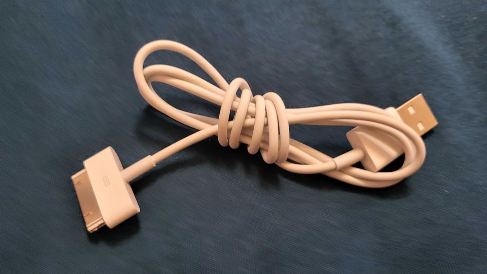 Cablu Iphone Date 4, 4S si ipod Original