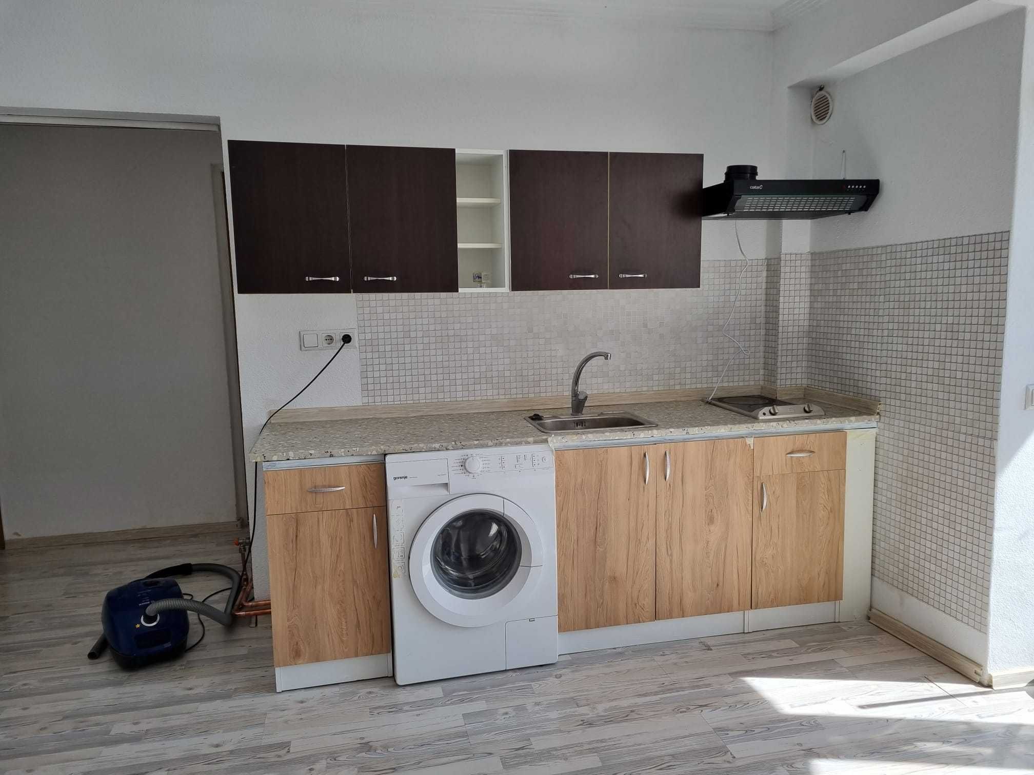 Închiriez apartament zona Banu Mărăcine