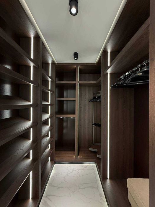 Продаётся 3-х комнатная квартира Банковский Дом ул.Садыка Азимова