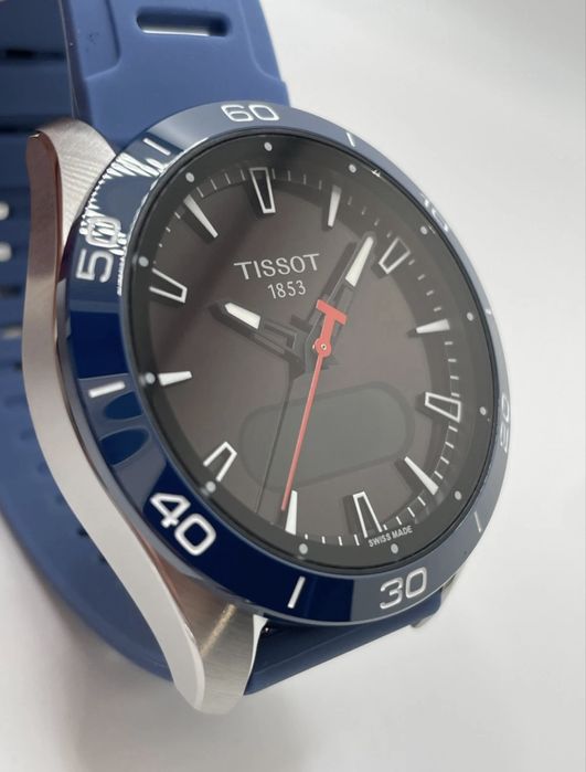 Швейцарские часы TISSOT T-Touch Connect Sport