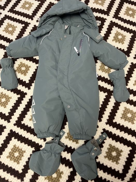 Продам комбенезон р-р68