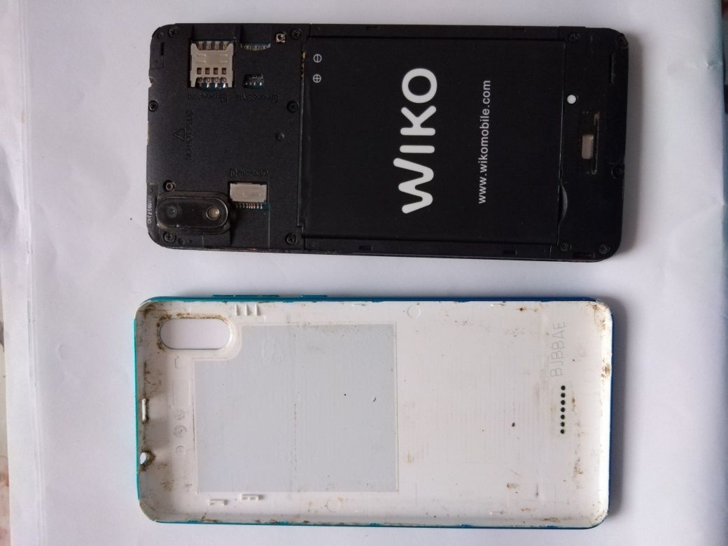 Telefon WIKO defect, pentru piese