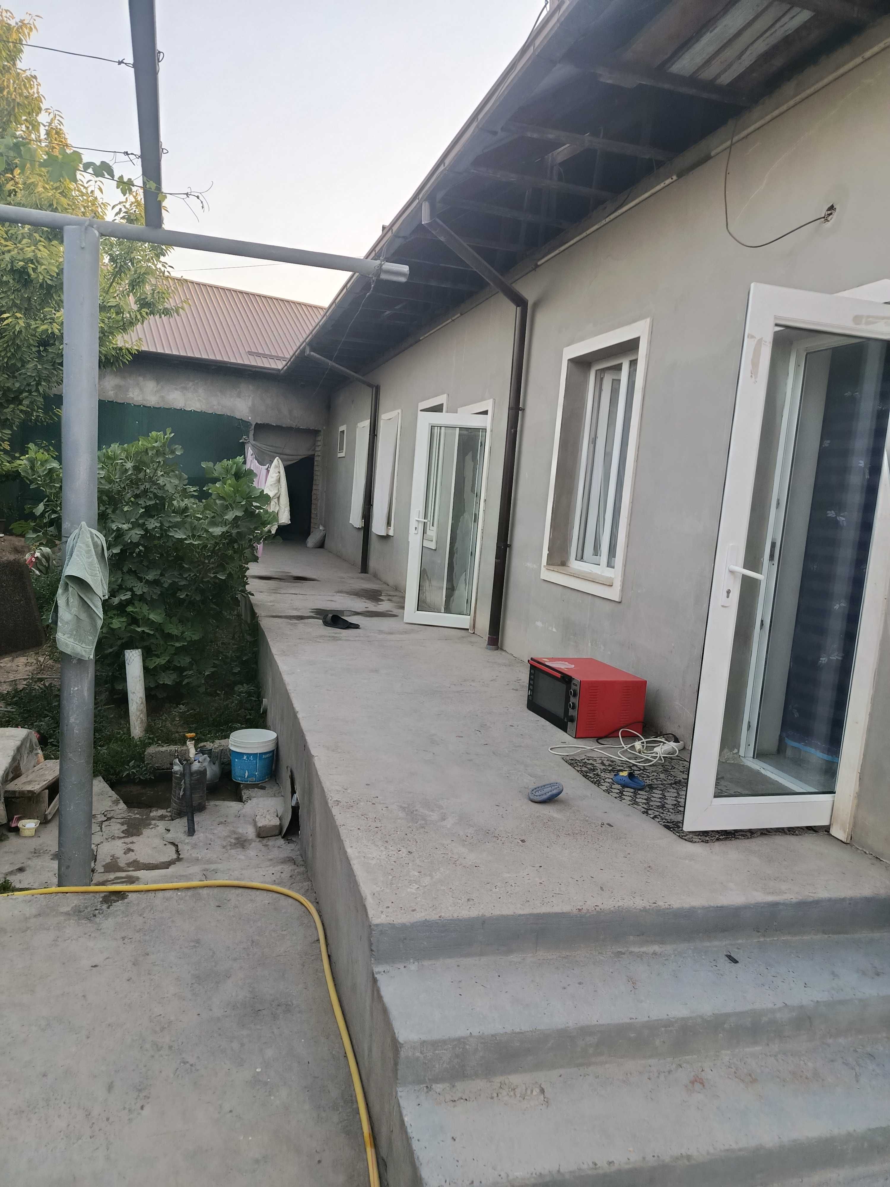 Uy sotiladi Toshkent viloyati
