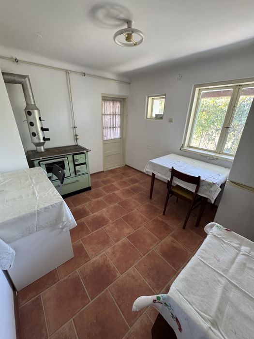 Vand Teren cu Casa Comuna Lipănesti Prahova DN1A