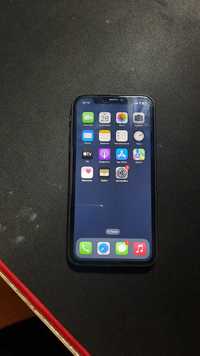 iPhone 11 64Gb. .