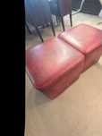 Vând set tabureti piele sintetica culoare visiniu