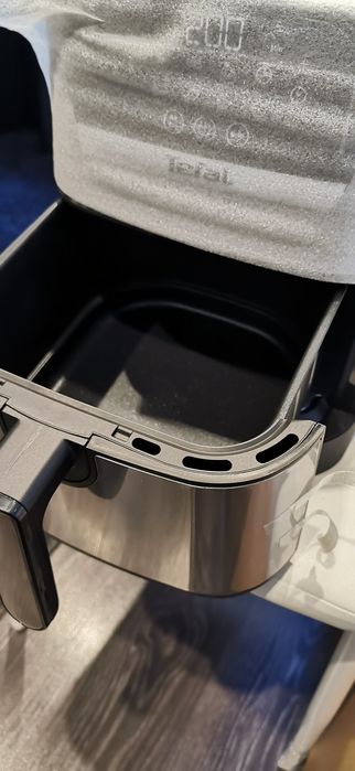 Tefal Air freyer and grill 2 In 2 години гаранция