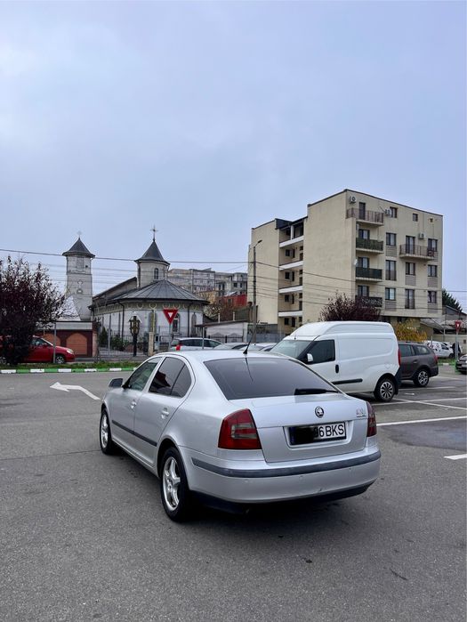 Skoda octavia din 2008 motor 1.6 benzina + GAZ omologat
