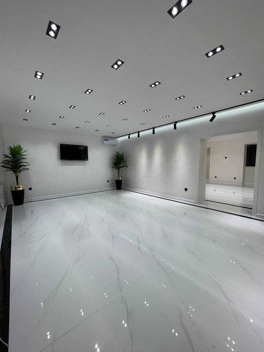 Сдается в аренду готовое помещение под Кафе - Офис 100 + 400м2 терраса