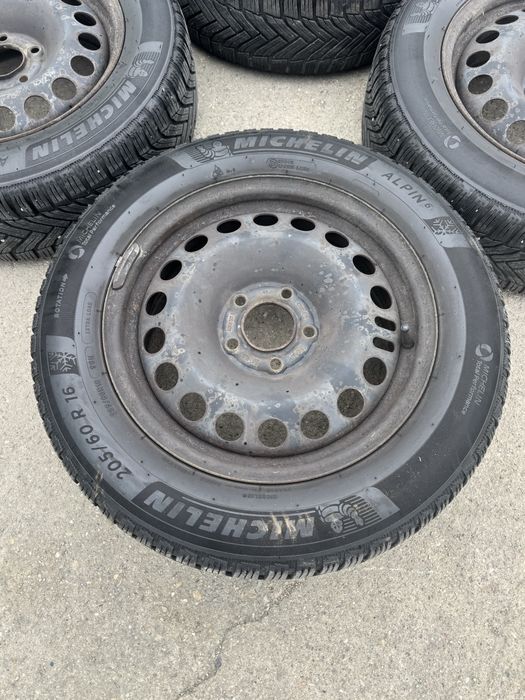 Jante Opel Astra J cauciucuri iarna Michelin Alpin6 205 60 16 DOT3420
