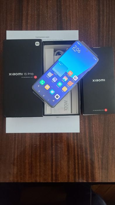 Xiaomi 13 Pro глобален ром 12/256гб с гаранция