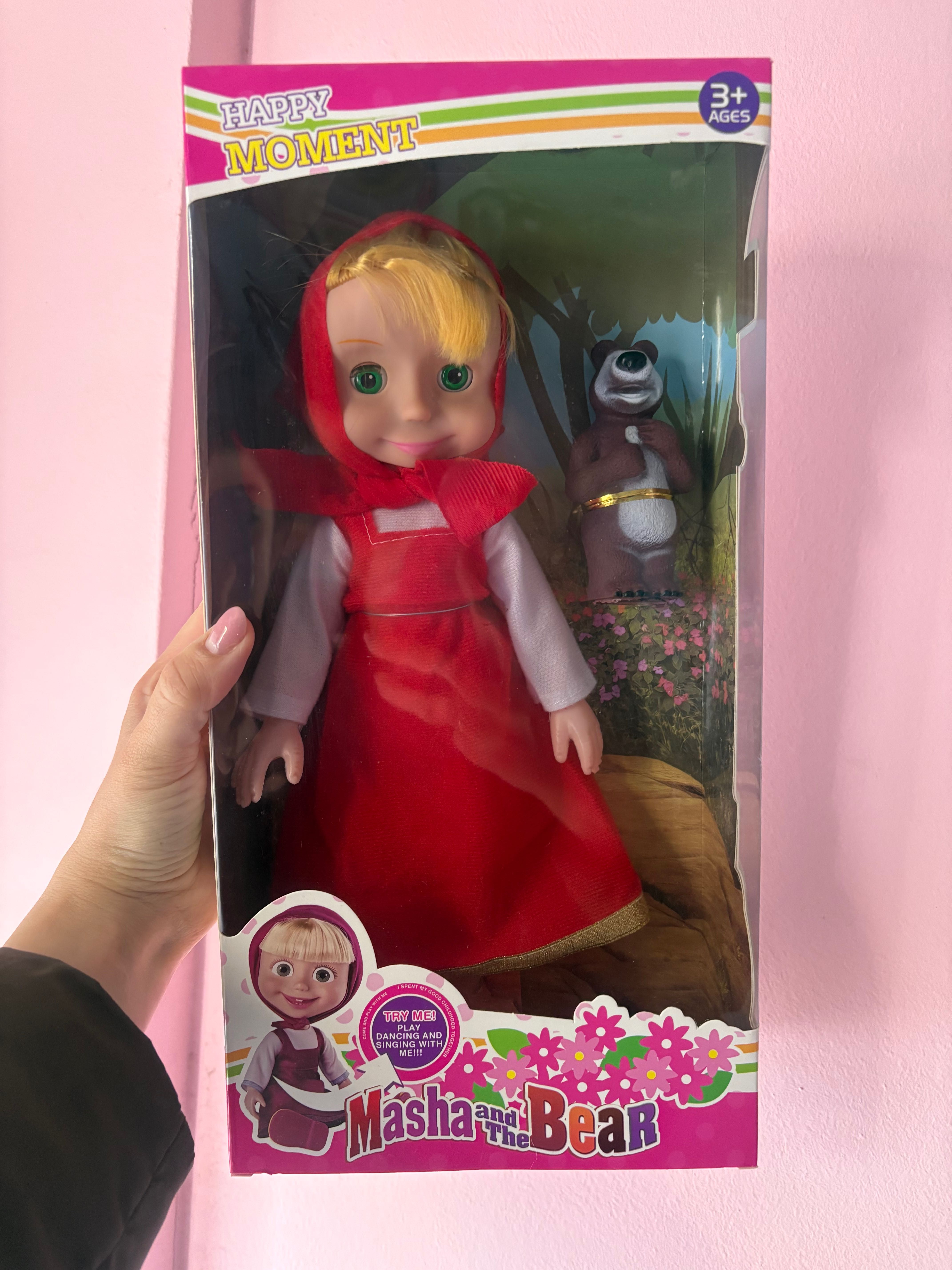 Играчки с герои момиче/момче