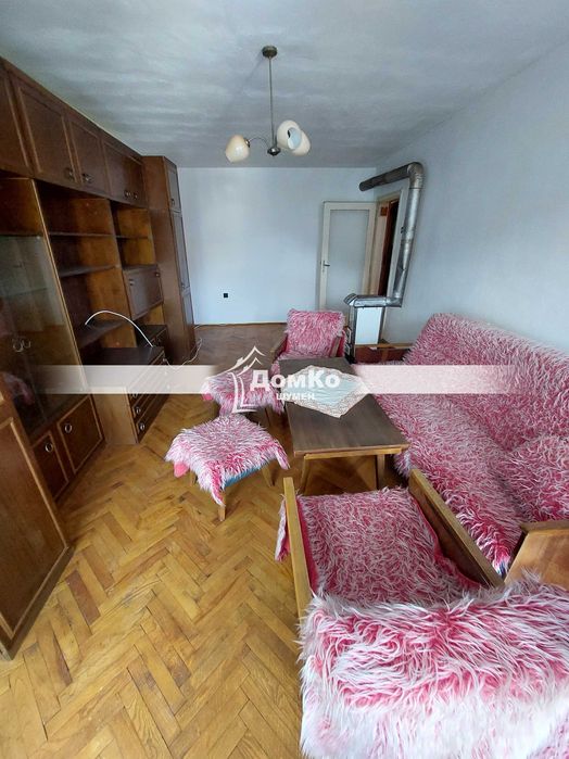 Продава се Тристаен апартамент в Шумен, Томбул джамия - 85 кв.м за 1128 €/кв.м - Снимка #2