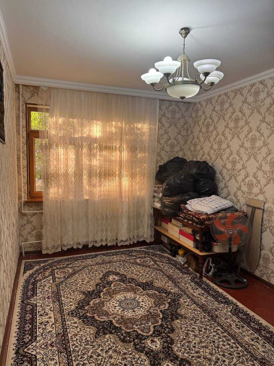 СРОЧНО!!! Продается квартира вЯшнабаде 4/2/4 (77 кв/м) Массив Панеллый