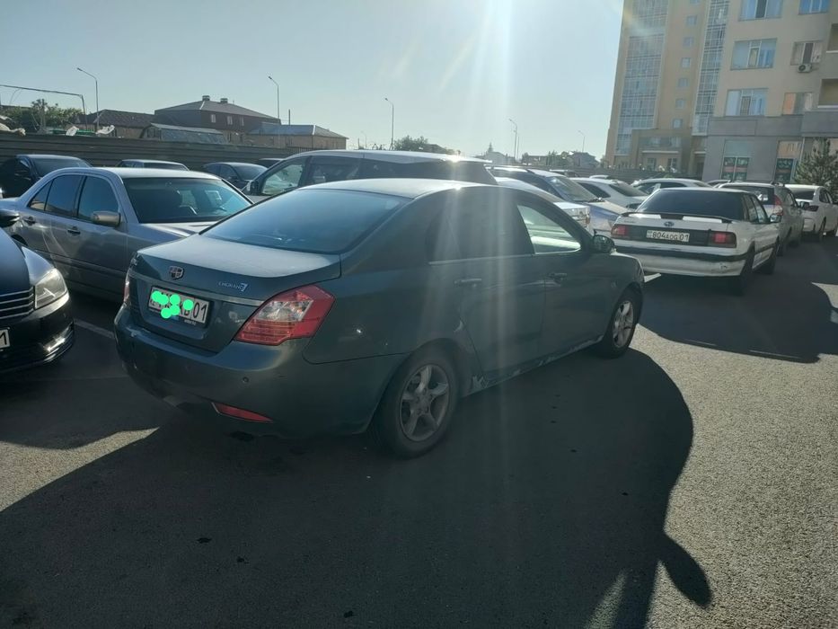 Продам машину срочно