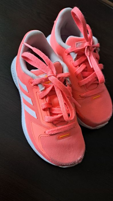 Маратонки Adidas