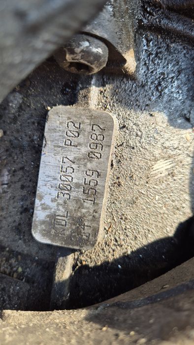 Vând cutie passat  b6 4x4 KDL