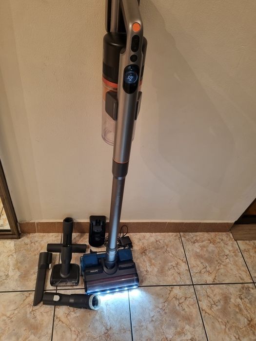 Aspirator vertical Philips XC7055/01