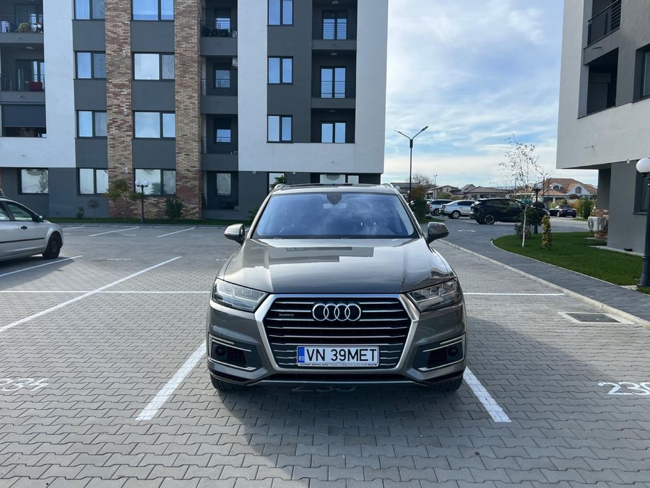 De vanzare Audi q7 Etron hybrid