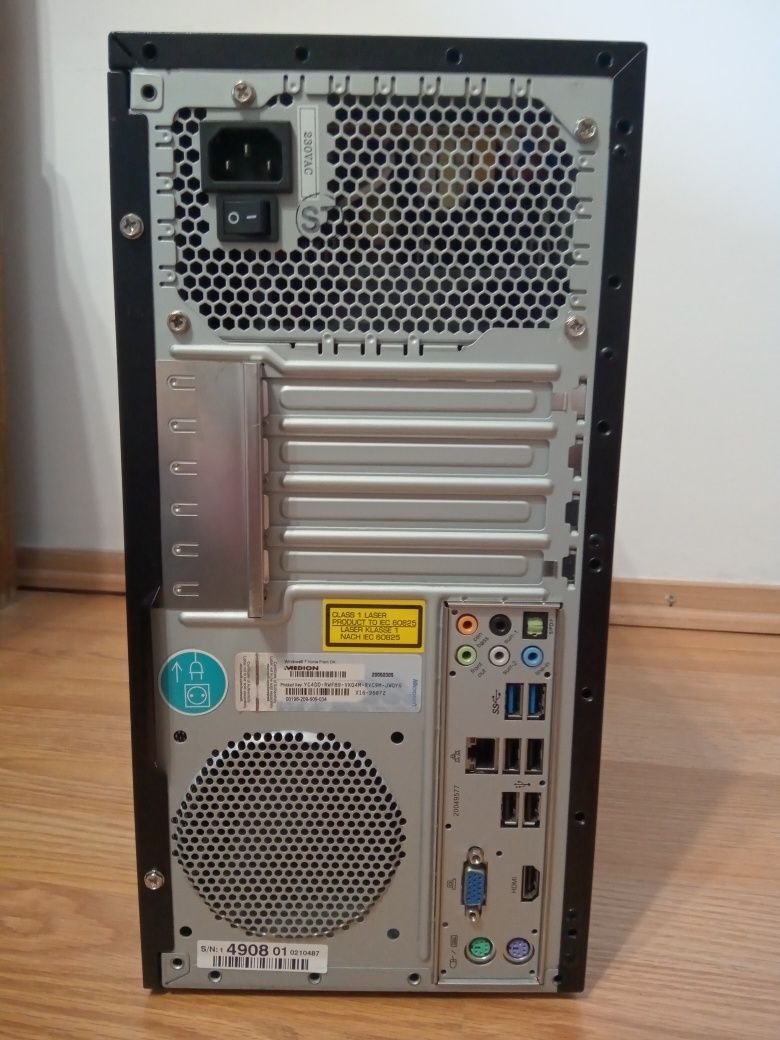 Medion MT14 MED MT747G AMD A8-3820,4GB RAM DDR3,HDD 500 GB