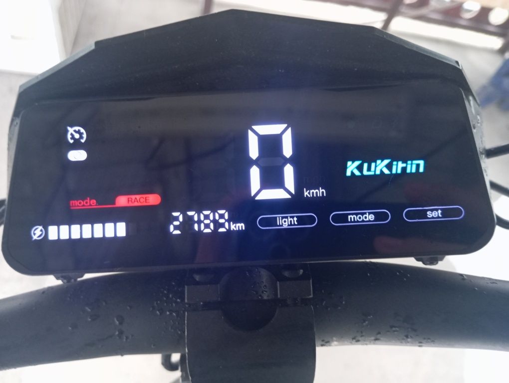 Vând kukirin G2, 2789 km