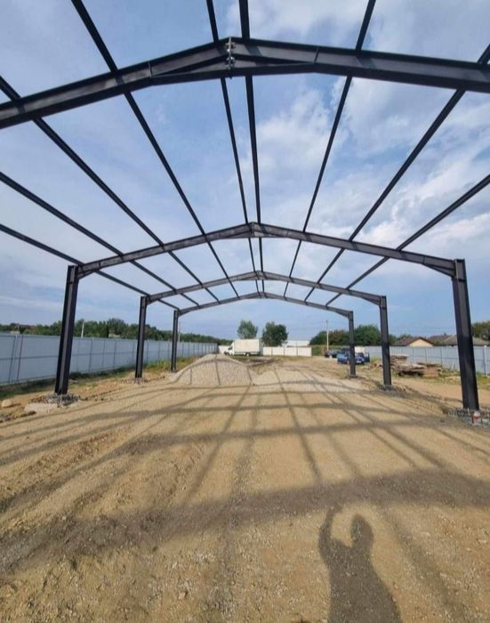 Vand garaje hale metalice structuri diferite lungimi și lățimi 6x7 8x1