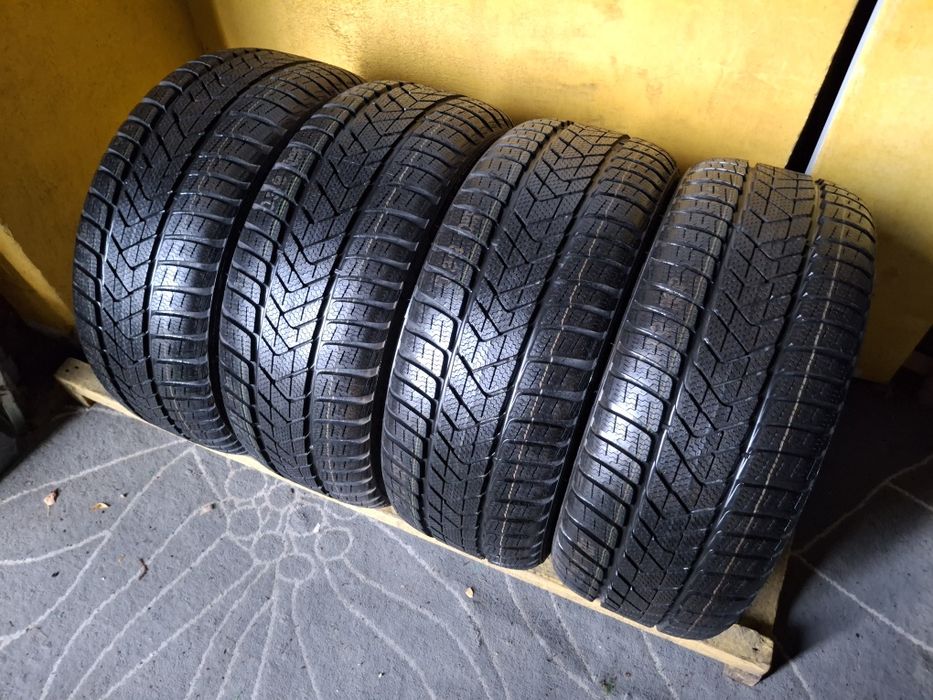 225 40 18 Pirelli DOT 2021 iarna NOI