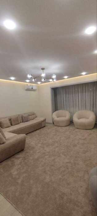 Продается квартира 3/5/9 73м2 ор Паркентский рынок