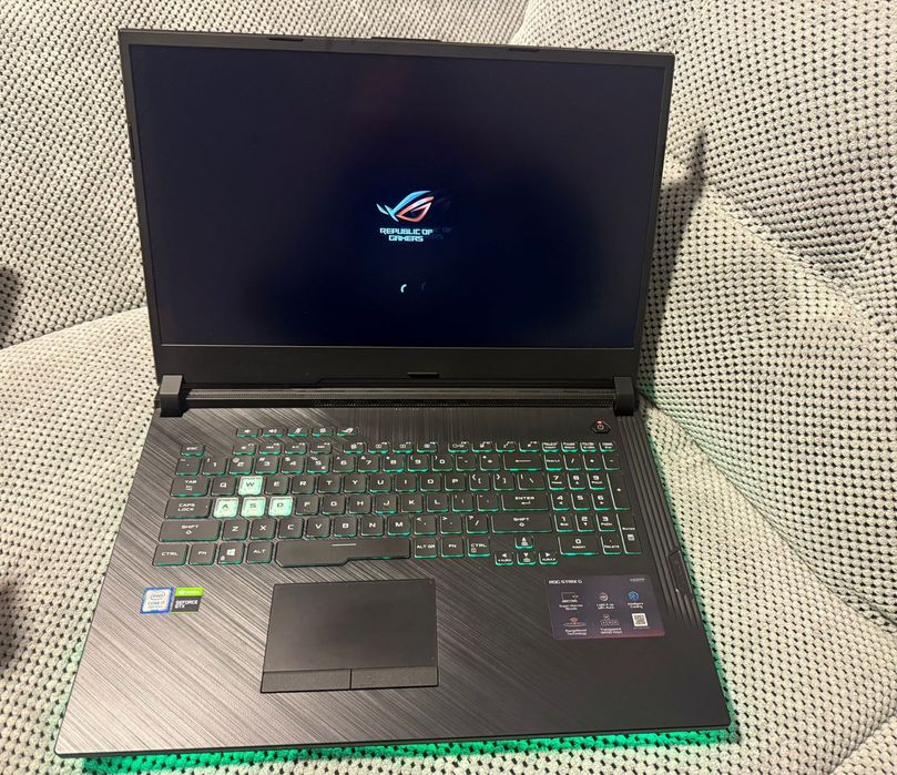 Asus ROG Strix G731GT