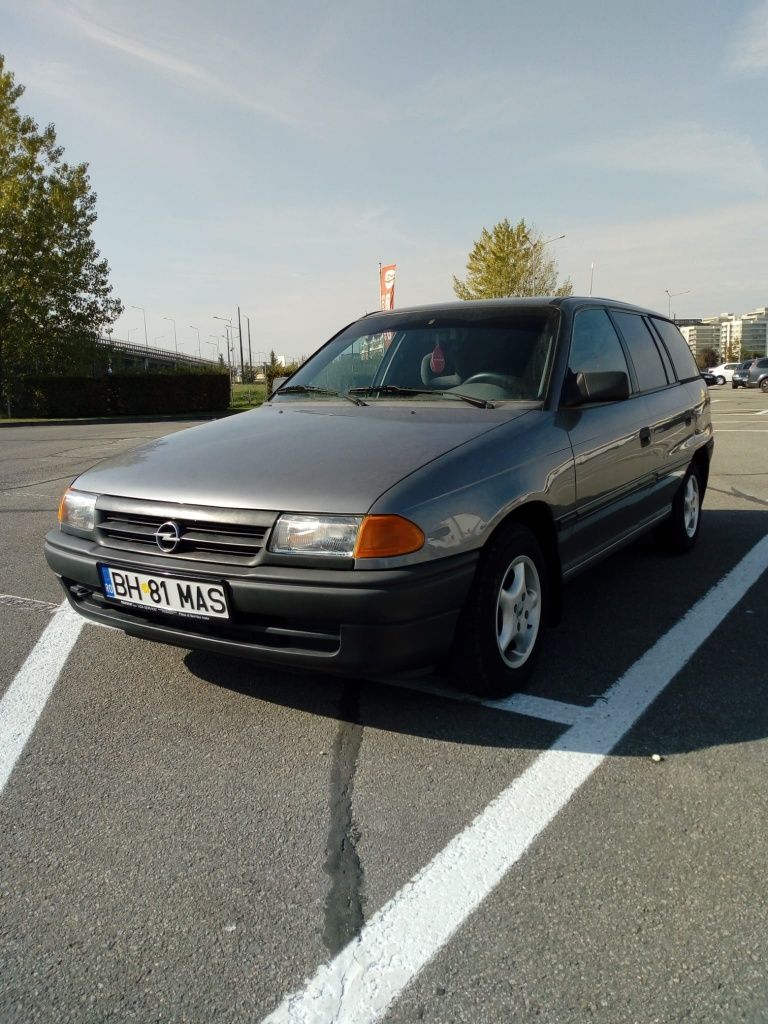 De vânzare Opel Astra F