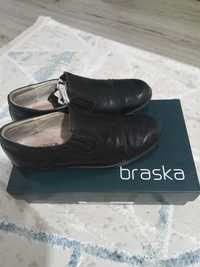 Пр.ботинки черные,кожа,38 размер, фирма braska,недорого