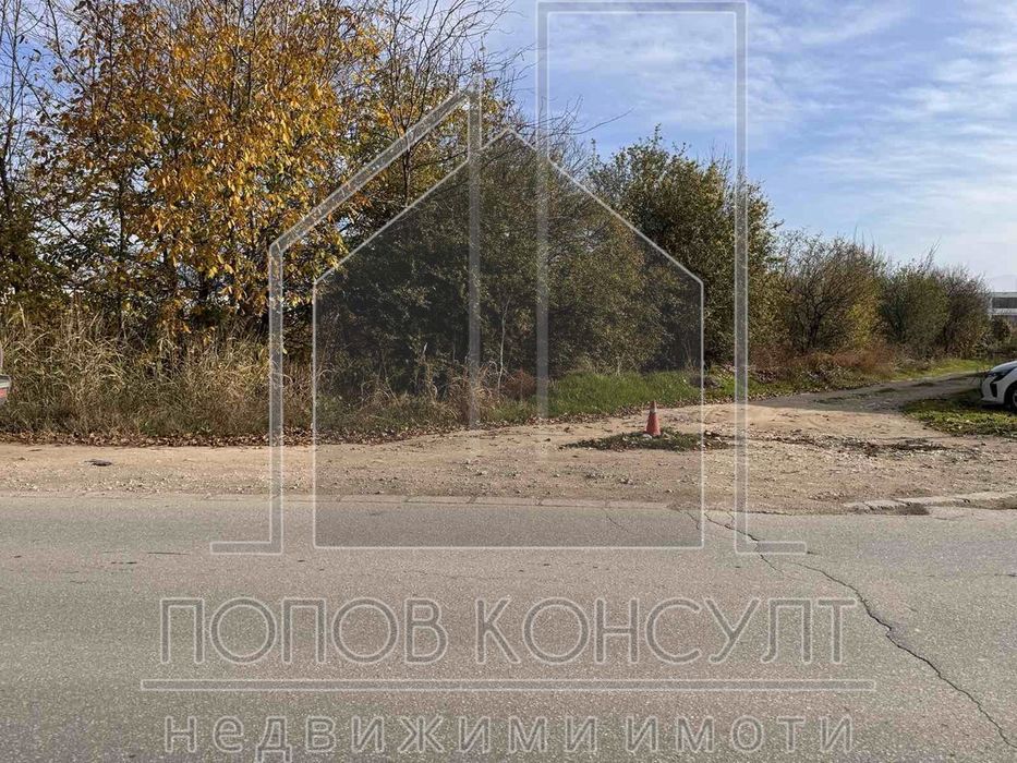 Парцел в Пловдив, област-с.Брестник площ 1351 цена 114835