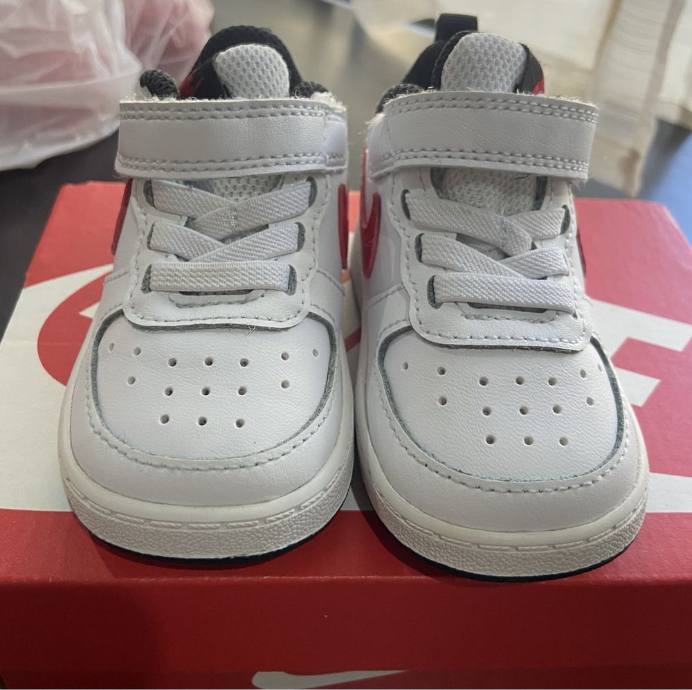 Дестки маратонки Nike номер 19,5