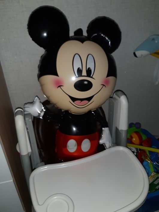 Baloane 112cm x 46 cm Mickey/Minnie 25 lei bucata