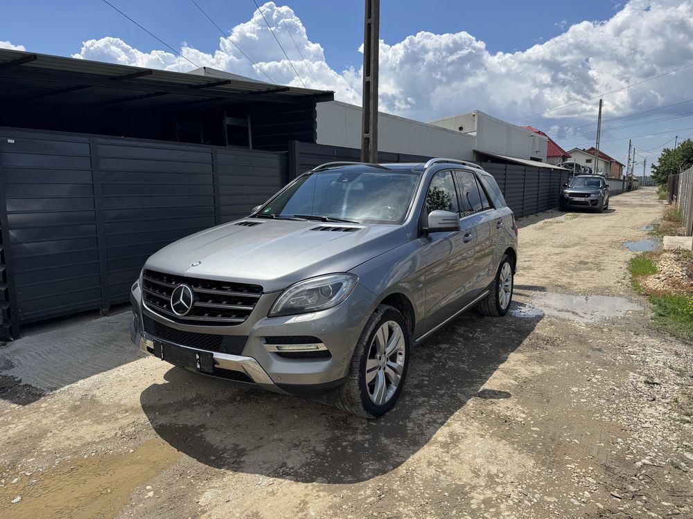 Dezmembrez/Dezmembrari Mercedes ML 350D E6 W166 Europa/Airmatic/Carlig