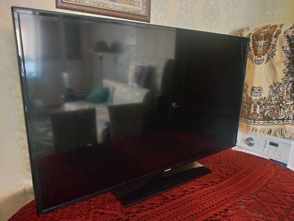 Телевизор Samsung UE55H6203AK