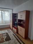 Persoana fizica  vind apartament cu 2 camere semidecomandat