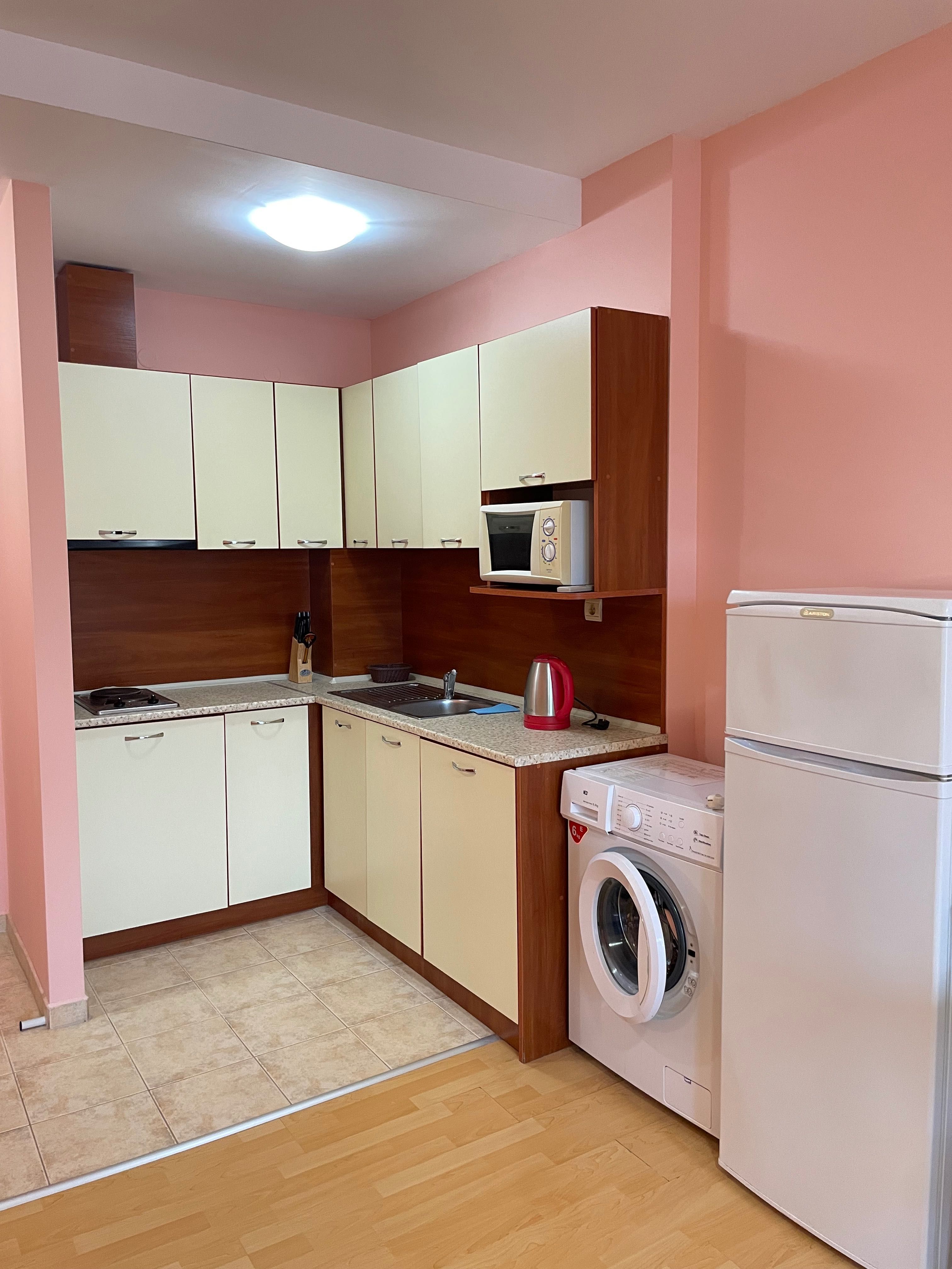 Апартаменти 40€ златни пясъци