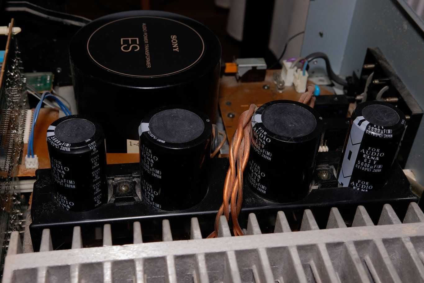 Amplificator SONY TA-F590ES, Amplif. Stereo seria ES