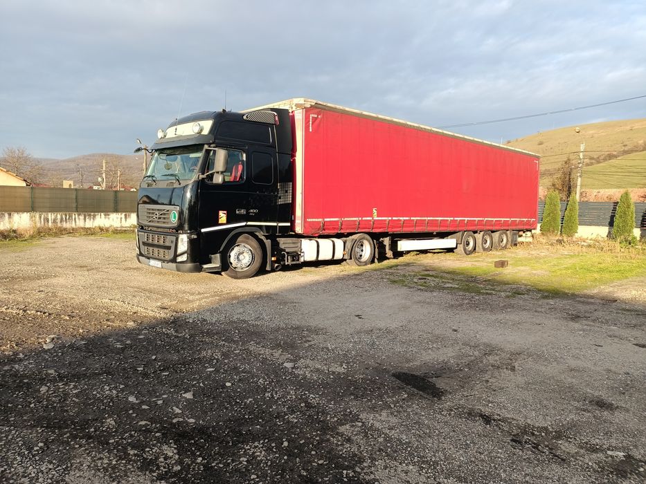 Vând ansamblu Volvo eev cu krone