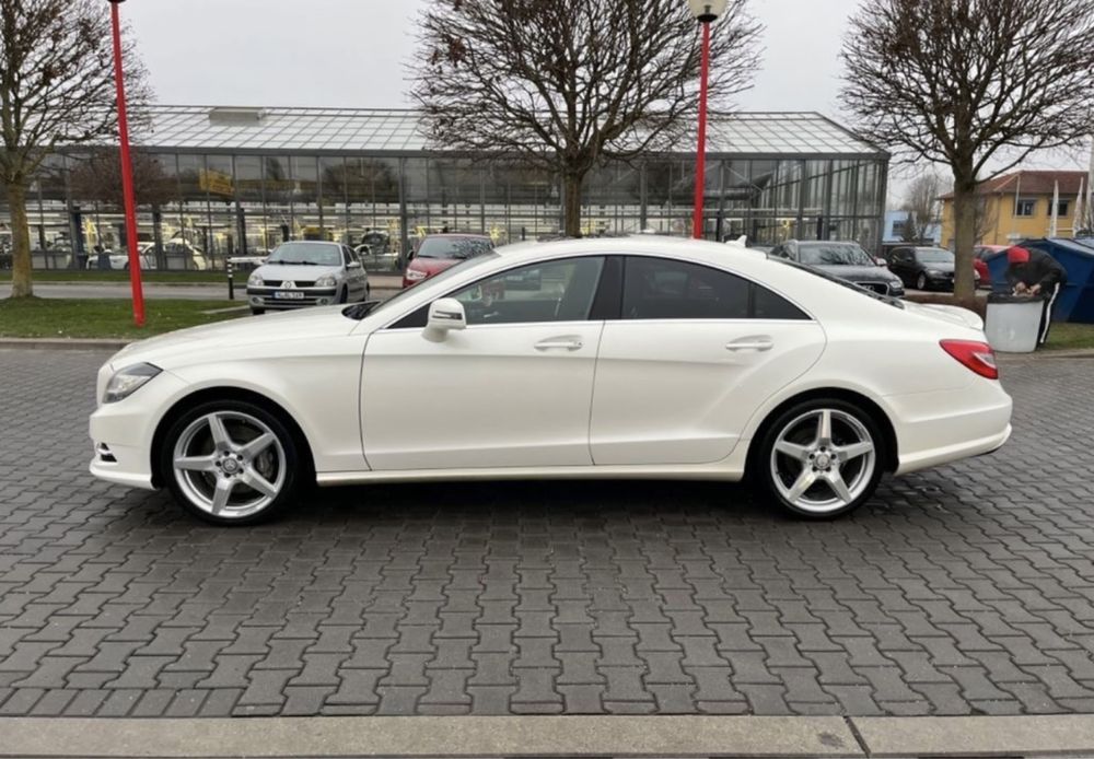 DEZMEMBREZ CLS W218 AMG CLS 250 350 2012-2017 ils