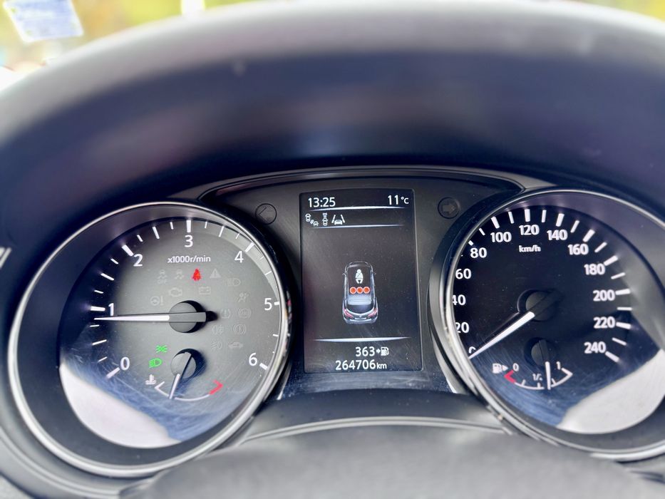 Продавам Nissan Pulsar 2014г.1.5DCI