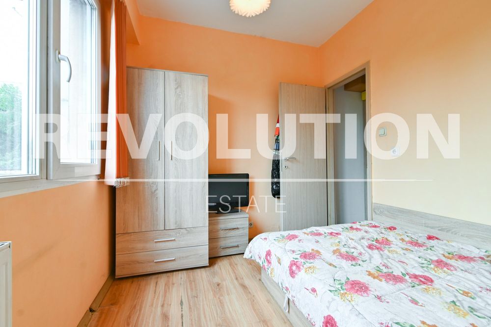 Едностаен апартамент в ж.к. Люлин 4