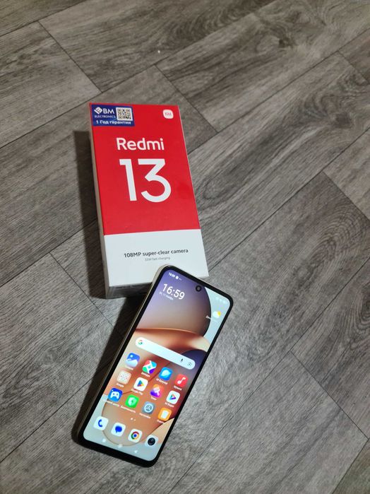 Продаётся телефон REDMI 13 256/8 gb память