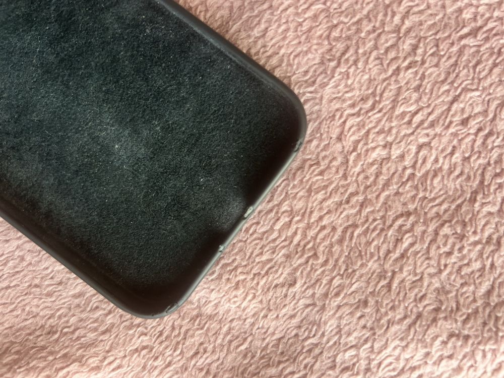 Оригинален кейс на Apple iPhone 14