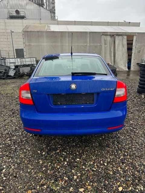 Dezmembrez,Skoda Octavia 2 cutie manuală 1.4 tsi tip CAXA,An 2010