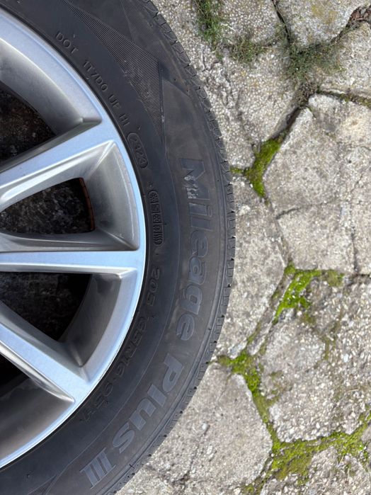 Все сезонни гуми