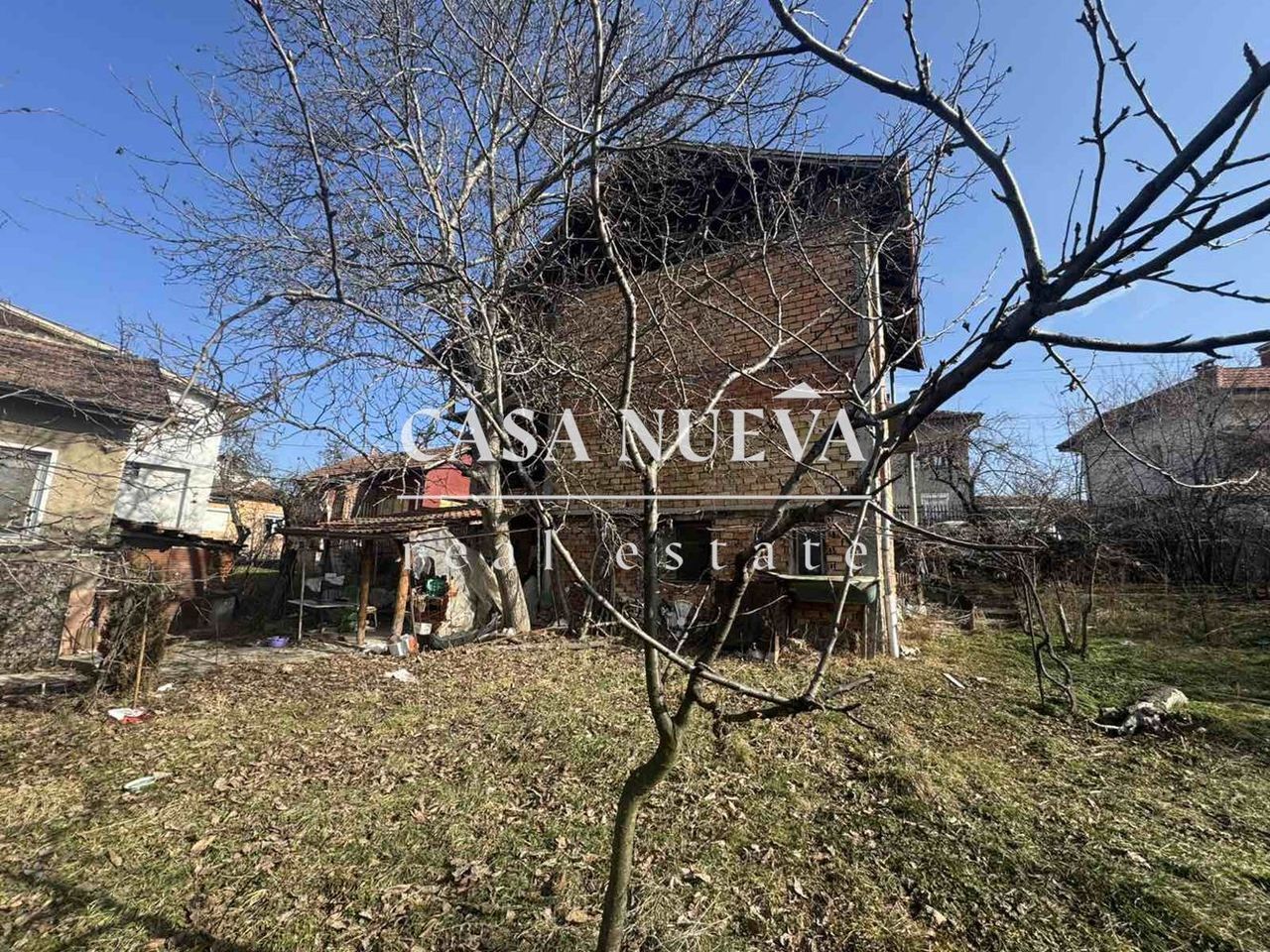 Продава се Къща в Перник, Църква - 273 кв.м за 458 €/кв.м - Снимка #2